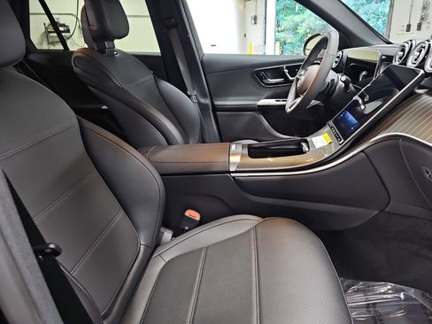New 2026 Mercedes-Benz GLC 300 4MATIC image 10