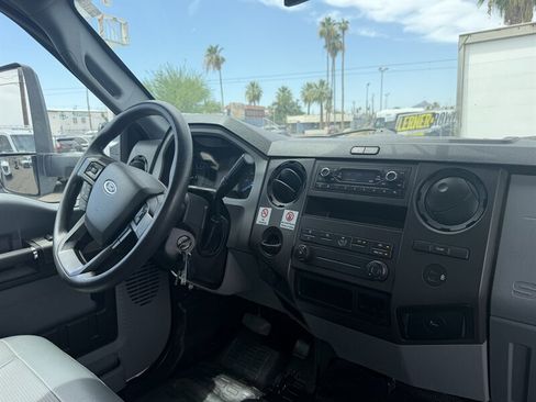 Used 2022 Ford F650 2WD Regular Cab Super Duty image 18