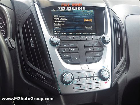 Used 2017 Chevrolet Equinox LT w/ Convenience Package image 14