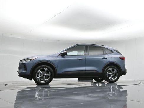 Used 2025 Ford Escape ST-Line image 56