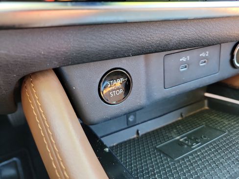 Used 2024 Nissan Rogue Platinum w/ Platinum Premium Package image 32