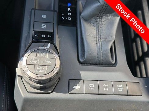 Used 2024 Toyota Tacoma TRD Off-Road w/ TRD Off Road Premium Package AWD/4WD image 29