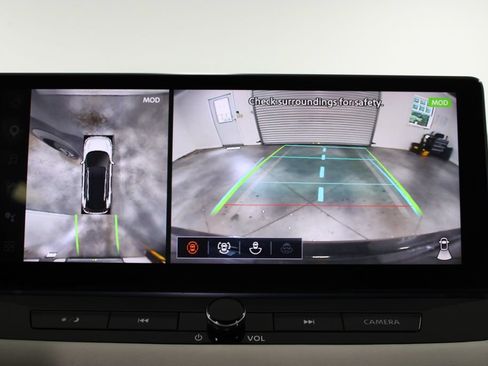 Used 2024 Nissan Rogue SL FWD image 31