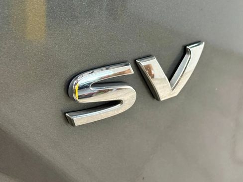 Used 2016 Nissan Murano SV FWD image 17