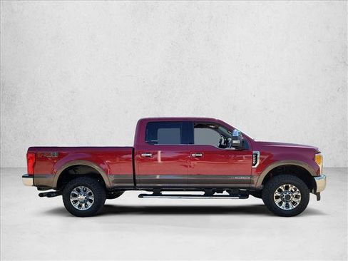 Used 2017 Ford F250 King Ranch AWD/4WD image 4
