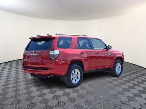 Used 2024 Toyota 4Runner SR5 AWD/4WD image 6