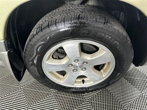 Used 2004 Subaru Forester 2.5XS image 12