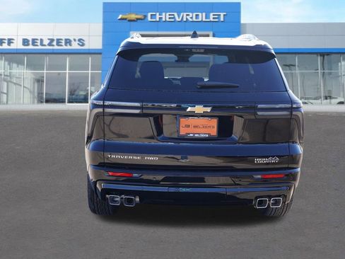 New 2026 Chevrolet Traverse High Country image 4