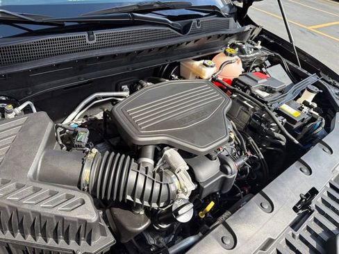 Used 2024 Chevrolet Blazer RS w/ Enhanced Convenience Package FWD image 19