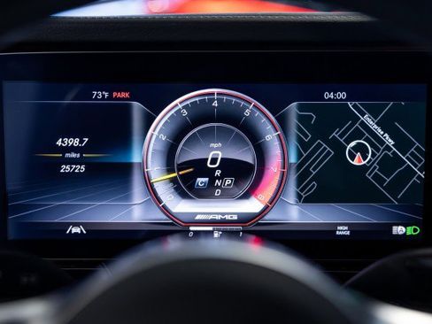 Used 2024 Mercedes-Benz G 63 AMG 4MATIC image 31