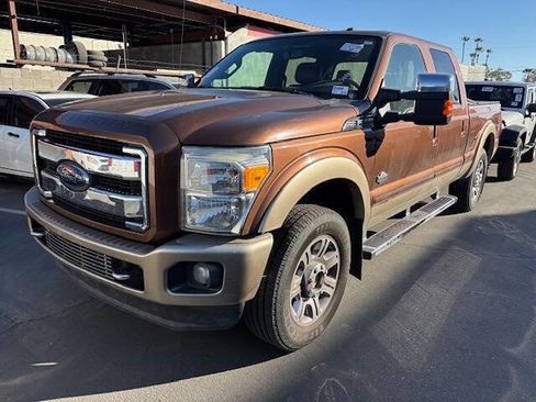 Used 2012 Ford F250 King Ranch w/ King Ranch w/Chrome Pkg image 2