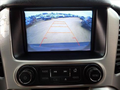 Used 2017 GMC Yukon SLT AWD/4WD image 22