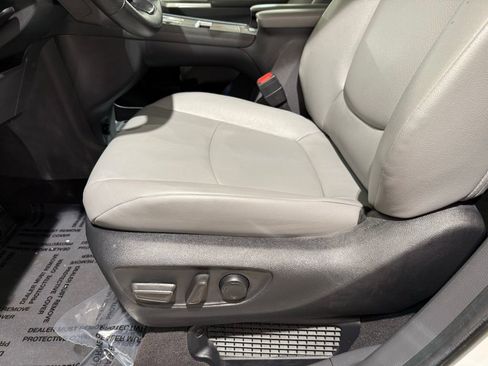 Certified 2024 Toyota Sienna XLE image 14