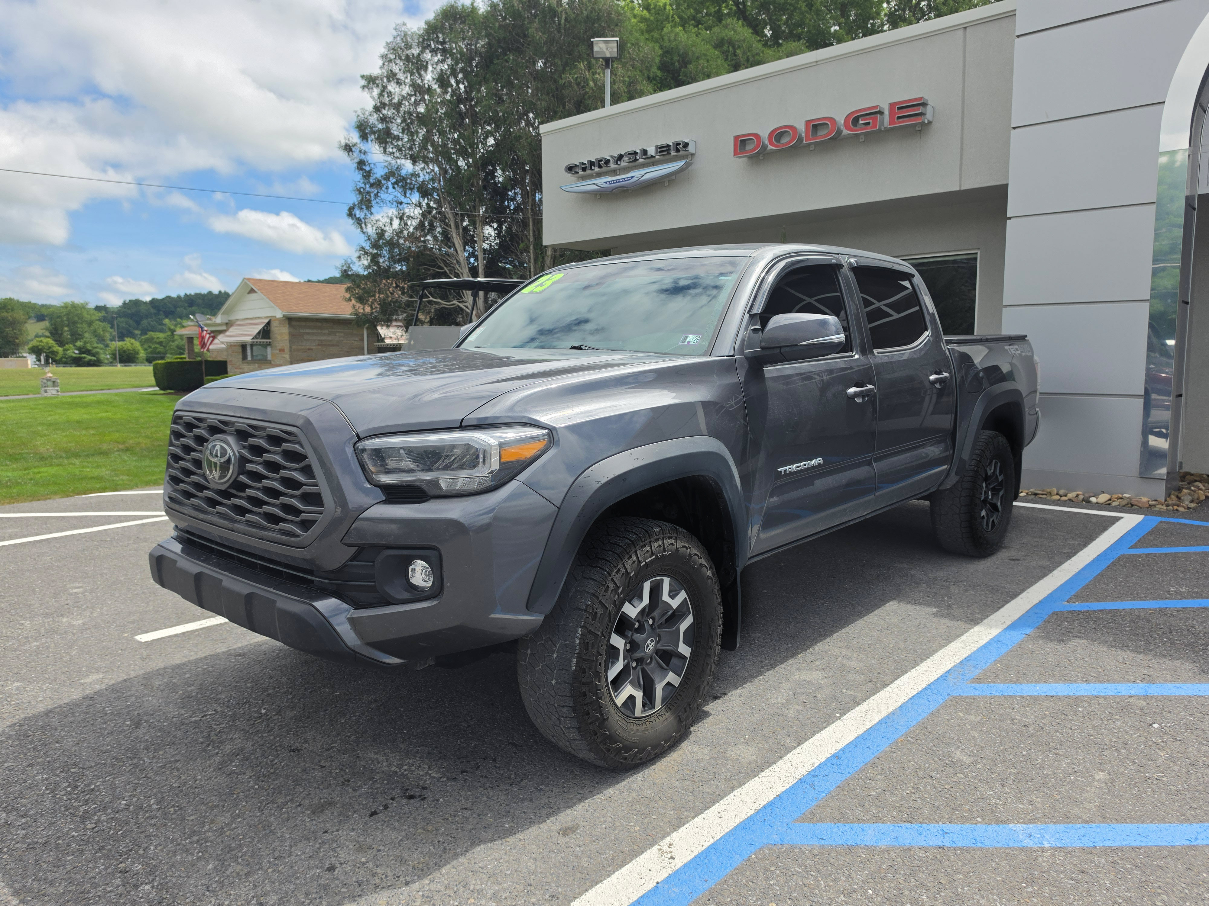 Used 2023 Toyota Tacoma TRD Off-Road AWD/4WD image 7