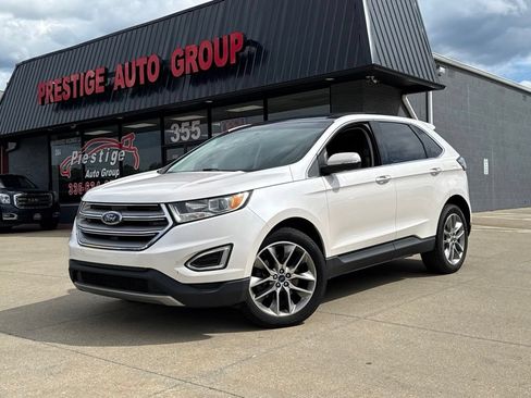 Used 2017 Ford Edge Titanium w/ Equipment Group 301A AWD/4WD image 22