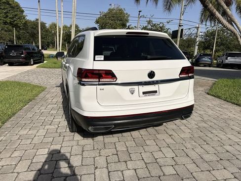 Used 2022 Volkswagen Atlas SE FWD image 34