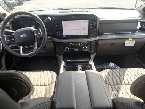 New 2026 Ford F450 Platinum w/ Platinum Plus Package image 16