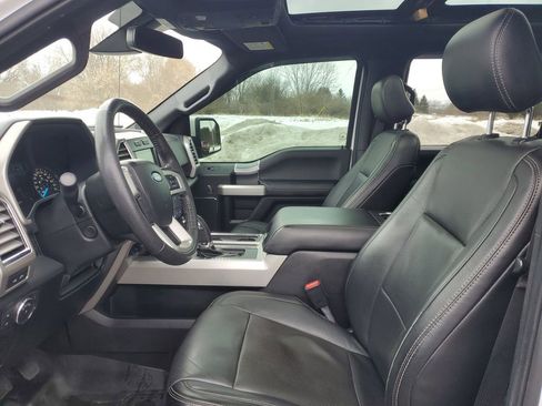 Used 2016 Ford F150 Lariat w/ Equipment Group 502A Luxury image 8