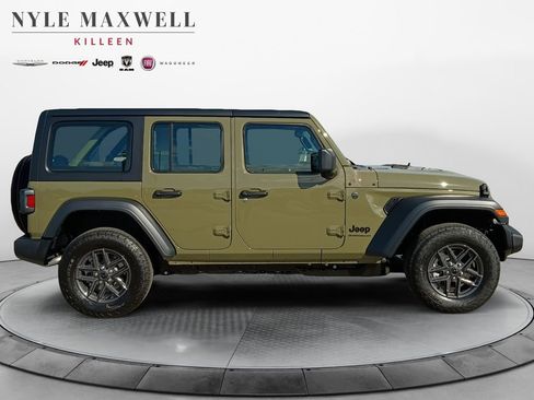 New 2026 Jeep Wrangler Unlimited Sport AWD/4WD image 17