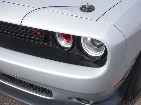 Used 2020 Dodge Challenger R/T Scat Pack w/ Shaker Package image 15