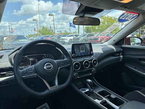 Certified 2025 Nissan Sentra SV w/ All-Weather Package image 10