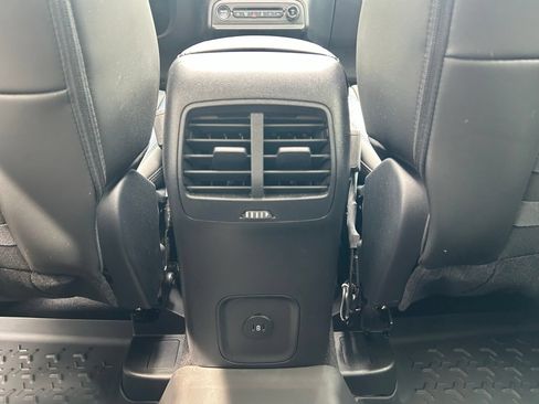 Used 2025 Ford Bronco Sport Outer Banks w/ Outer Banks Tech Package+ AWD/4WD image 31