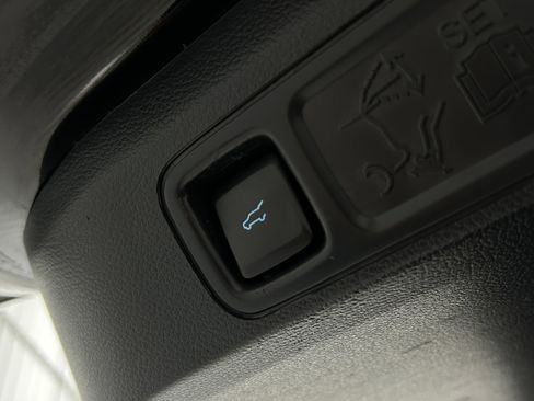 Used 2022 Ford Expedition Max Limited AWD/4WD image 37