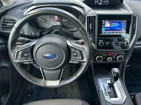 Used 2023 Subaru Crosstrek 2.0i Premium image 16