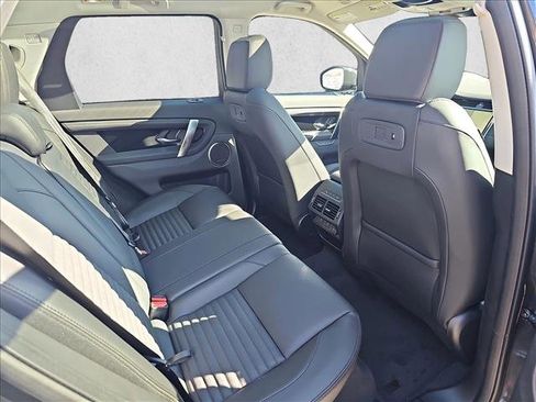 Used 2025 Land Rover Discovery Sport S image 11