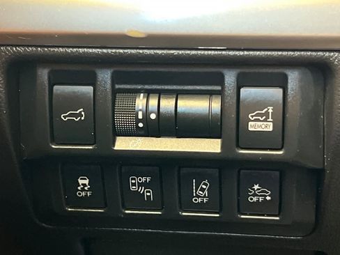 Used 2018 Subaru Outback 2.5i Touring w/ Popular Package #3 AWD/4WD image 32