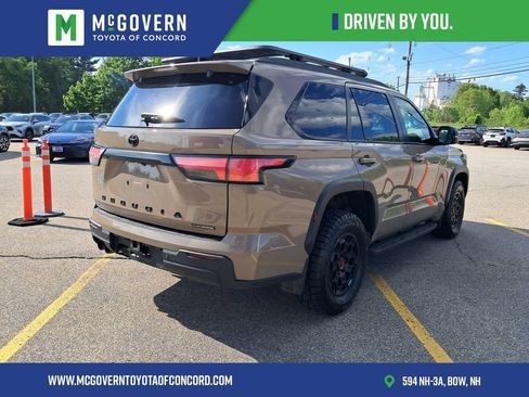 Used 2025 Toyota Sequoia TRD Pro AWD/4WD image 3