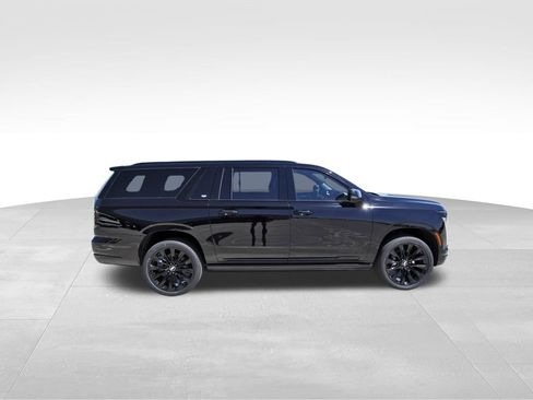 New 2026 Cadillac Escalade ESV Platinum Sport w/ LPO, ONYX Package image 5