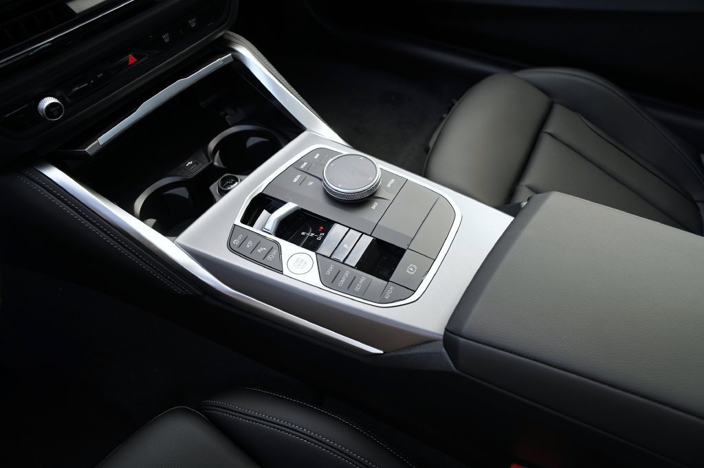 New 2026 BMW 230i xDrive Coupe w/ Premium Package AWD/4WD image 28