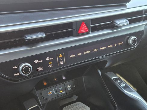 New 2026 Kia Sorento S image 14