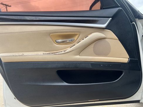 Used 2016 BMW 528i Sedan RWD image 19