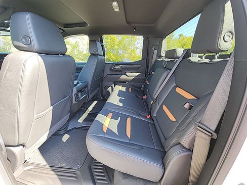 New 2026 GMC Sierra 1500 AT4 image 30