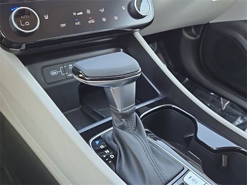 New 2025 Hyundai Tucson SEL image 17