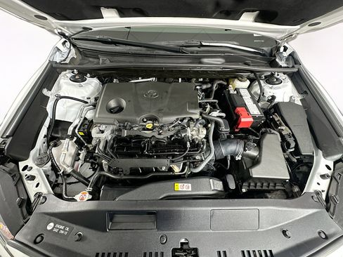 Used 2023 Toyota Camry SE image 30