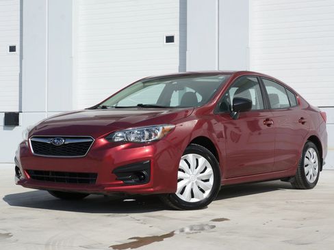 Used 2019 Subaru Impreza 2.0i image 5