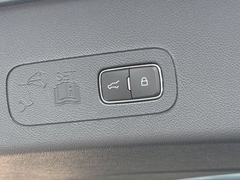 New 2026 Lincoln Aviator Reserve AWD/4WD image 19
