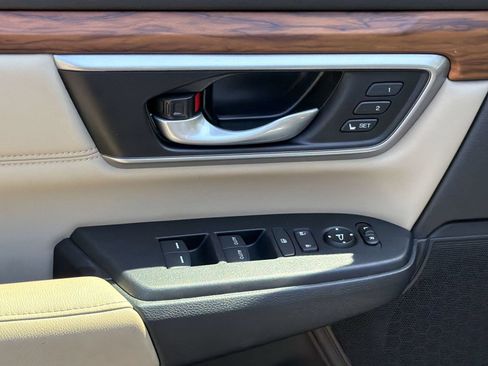 Used 2020 Honda CR-V EX-L image 14