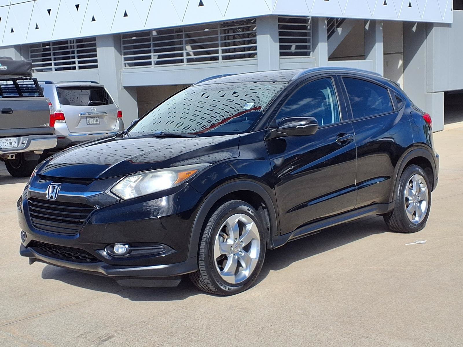 Used 2017 Honda HR-V EX-L image 25