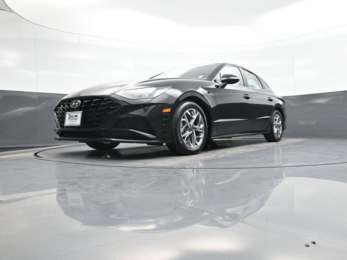 Certified 2023 Hyundai Sonata SEL w/ Winter Weather Package image 25