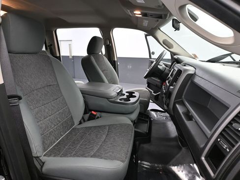 Used 2019 RAM 1500 Tradesman w/ Popular Equipment Group AWD/4WD image 43