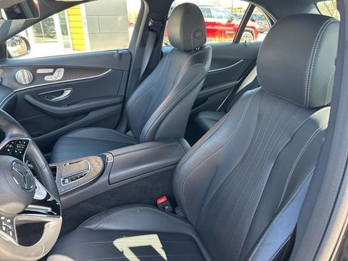 Used 2023 Mercedes-Benz E 350 4MATIC Sedan image 22