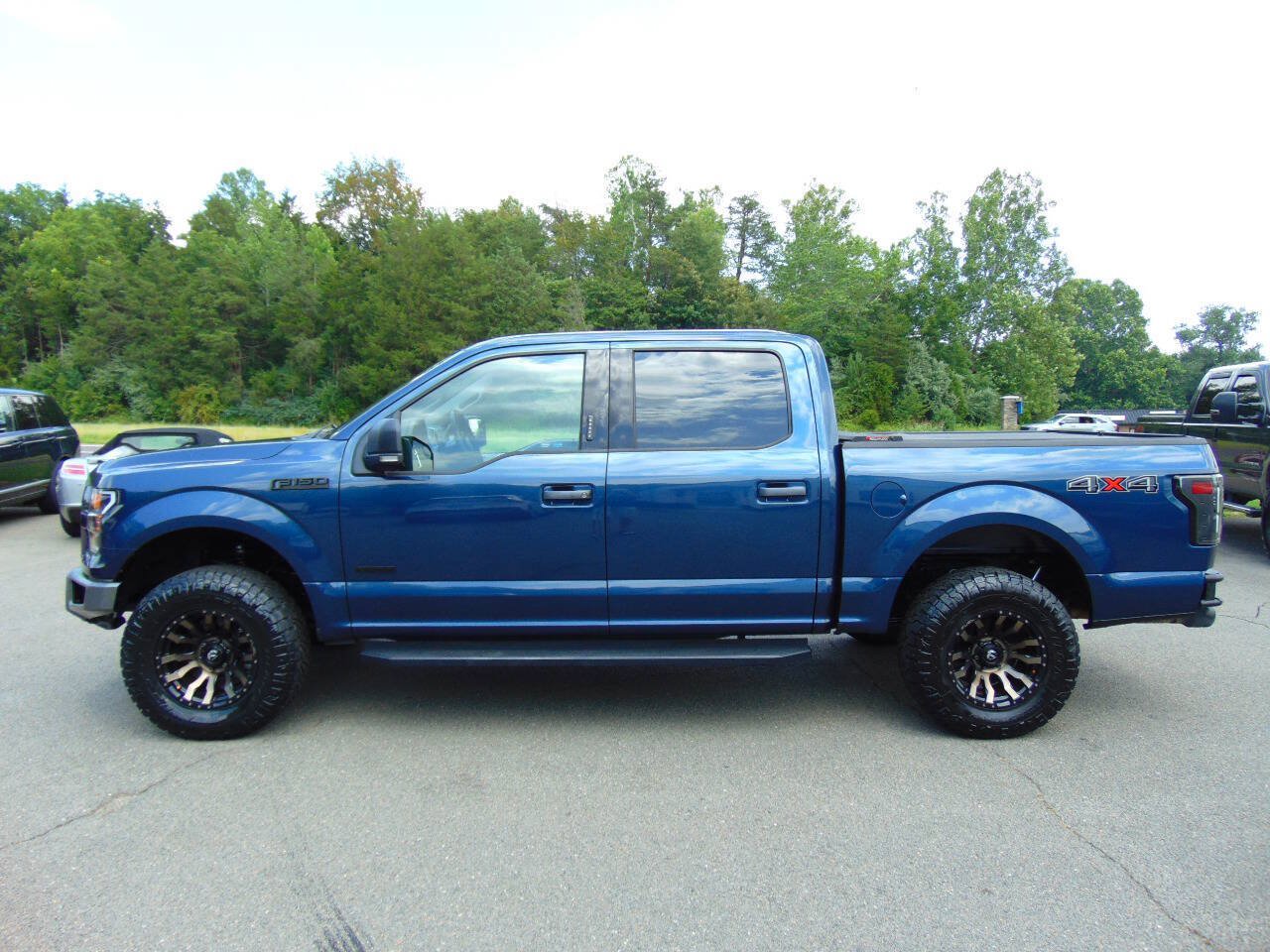 Used 2017 Ford F150 XLT w/ Equipment Group 302A Luxury AWD/4WD image 26