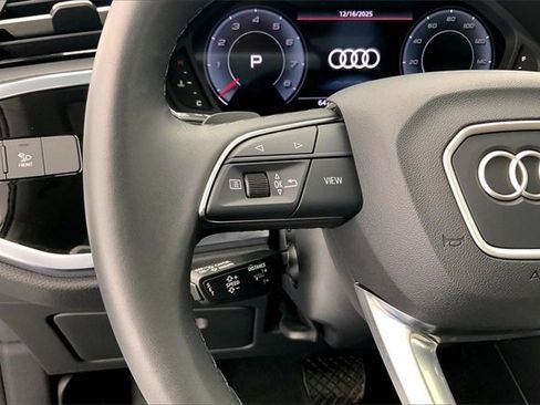 Certified 2025 Audi Q3 2.0T Premium Plus w/ Premium Plus Package image 18