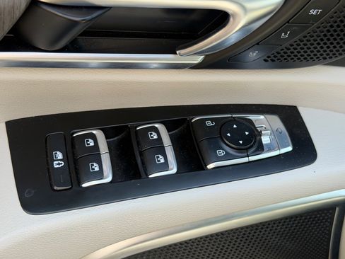Certified 2023 Kia Telluride SX Prestige AWD/4WD image 10