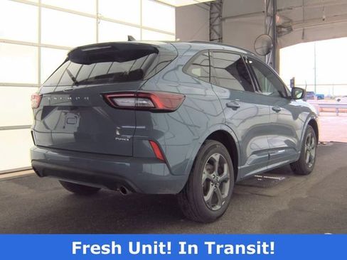 Used 2024 Ford Escape ST-Line w/ Tech Pack #1 AWD/4WD image 2