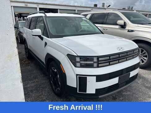 Used 2024 Hyundai Santa Fe SEL image 9